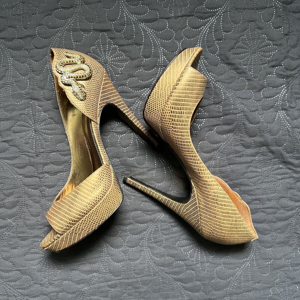 Via Spiga 25th Anniversary Collection Snake Medallion Open Toe Platform Pump SZ7